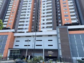 Apartamento en Venta en ENVIGADO - LOMA DEL ESCOBERO. Envigado, Antioquia
