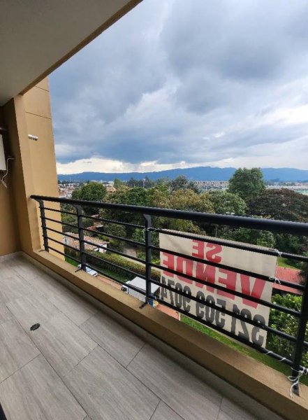 APARTAMENTO CAMPESTRE 100 METROS, 3 HABITACIONES, 2 BAÑOS, SALA COMEDOR COCINA LAVANDERIA 2 PARQIEAD
