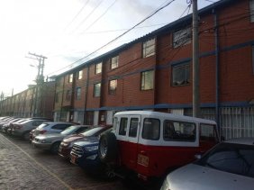 Casa en Venta en PINOS DE LOMBARDI  FONTANA Suba, Bogota D.C