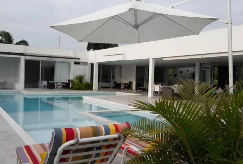 Finca en Alojamiento en  Neiva, Huila