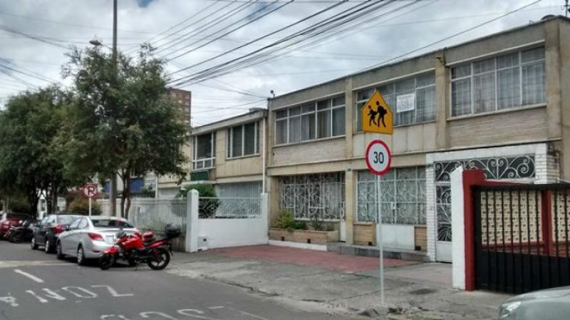 Foto Casa en Venta en LA CASTELLANA, Barrios Unidos, Bogota D.C - $ 1.460.000.000 - CAV103612 - BienesOnLine
