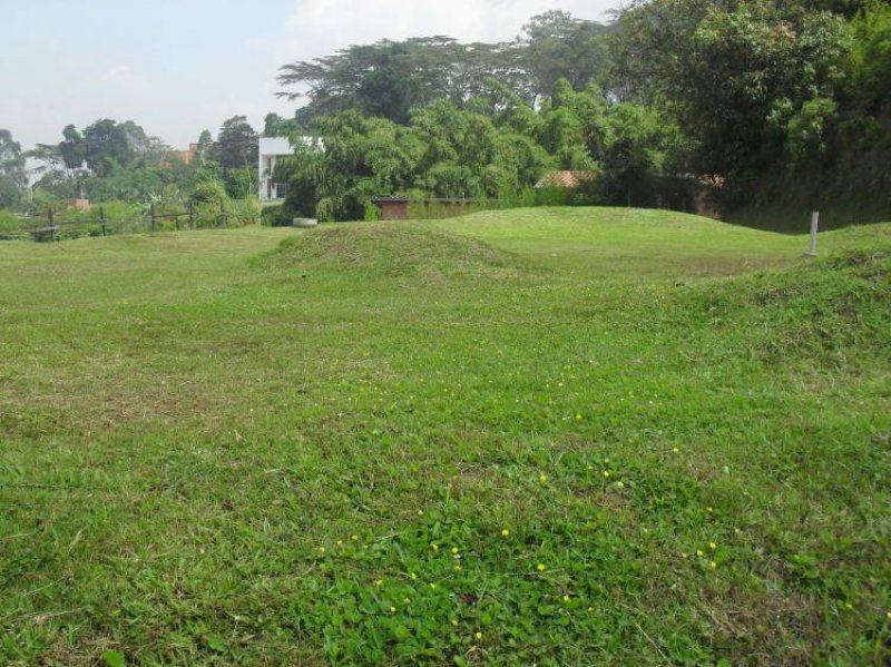 Foto Lote en Venta en Envigado, Antioquia - $ 688.000.000 - LOV17558 - BienesOnLine