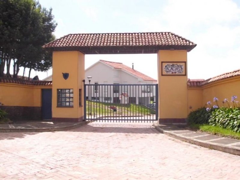 Foto Casa en Venta en Tunja, Tunja, Boyacá - $ 680.000.000 - CAV26503 - BienesOnLine