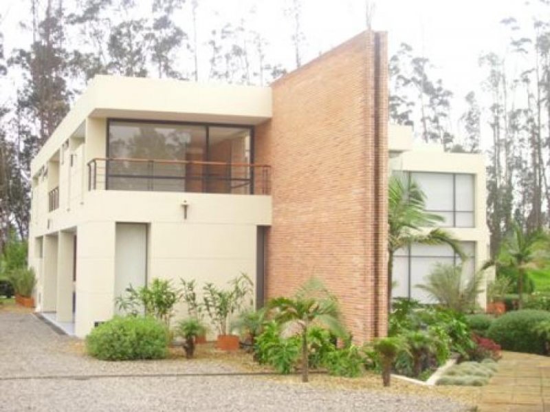 Foto Casa en Venta en Condominio San Jacinto Chia, Chía, Cundinamarca - $ 2.147.483.647 - CAV27967 - BienesOnLine