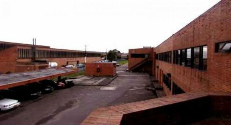 Foto Edificio en Arriendo en Los Monjes, Engativá, Bogota D.C - $ 110.400.000 - EDA104721 - BienesOnLine