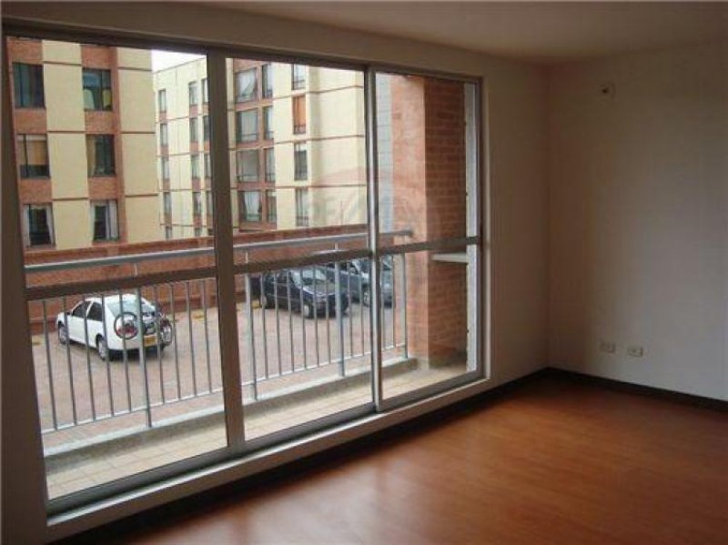 Foto Apartamento en Arriendo en Cedro Golf Usaquén Bogotá, Usaquén, Bogota D.C - $ 1.320.000 - APA34608 - BienesOnLine