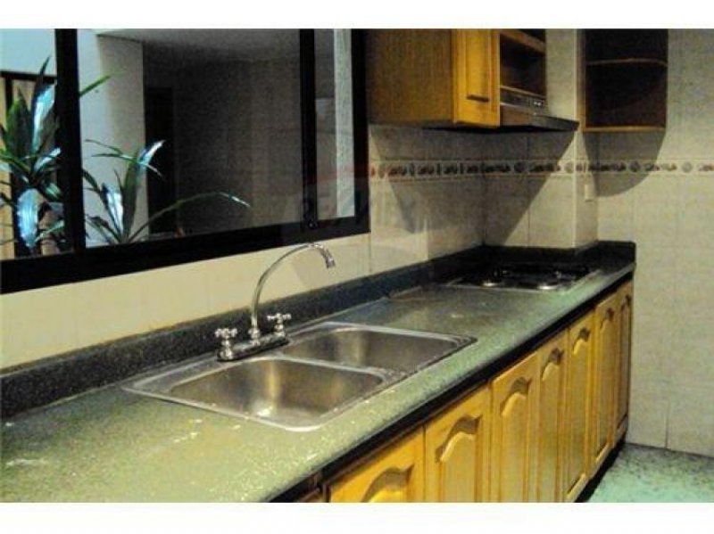 Foto Apartamento en Arriendo en Chicó Usaquén Bogotá, Usaquén, Bogota D.C - $ 2.100.000 - APA29694 - BienesOnLine