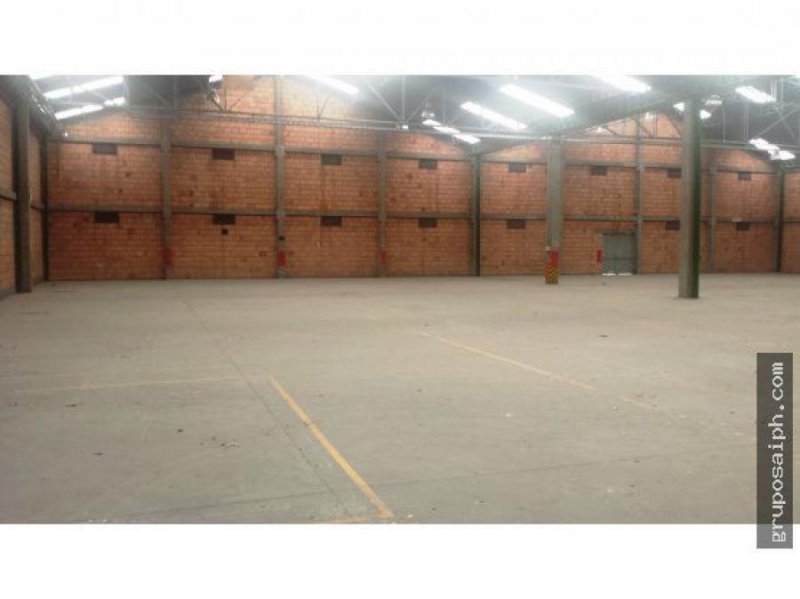 Foto Bodega en Arriendo en montevideo, Fontibón, Bogota D.C - $ 18.000.000 - BOA181189 - BienesOnLine