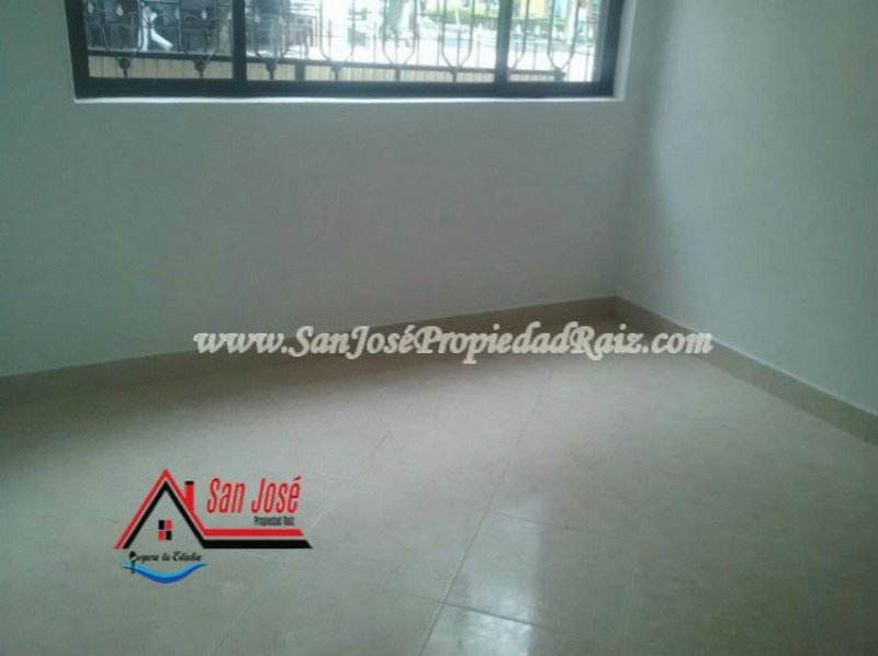 Foto Casa en Arriendo en Envigado, Antioquia - $ 1.500.000 - CAA117989 - BienesOnLine