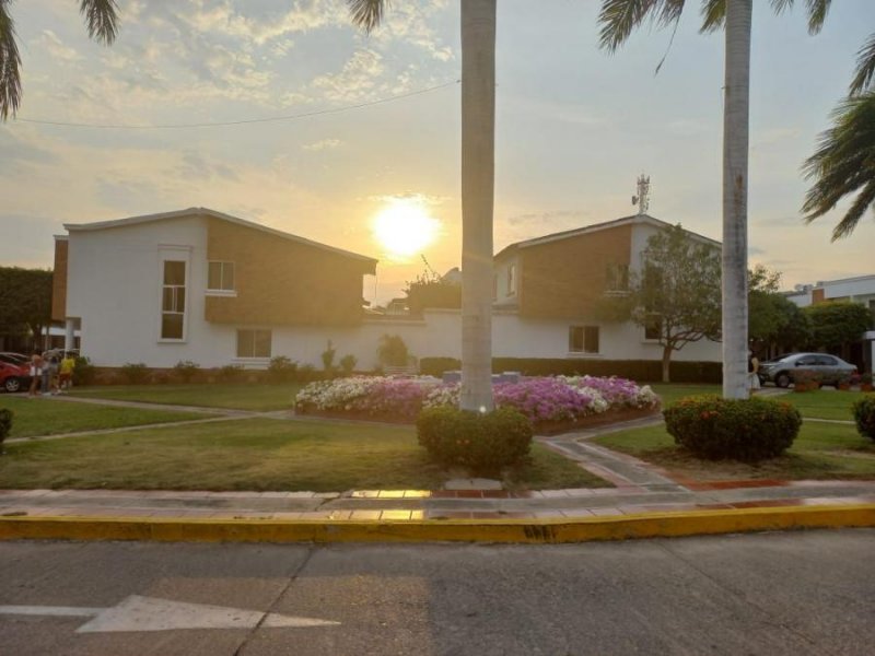 Casa en Arriendo en Conjunto las orquídeas Valledupar al lado de centro comercial guatapury, Cesar