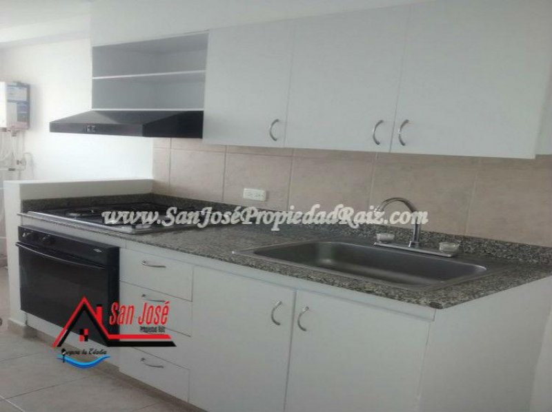 Foto Apartamento en Arriendo en Envigado, Antioquia - $ 1.300.000 - APA110724 - BienesOnLine