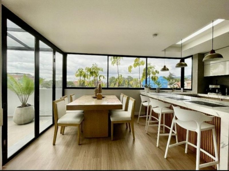 Bello Penthouse En San Patricio