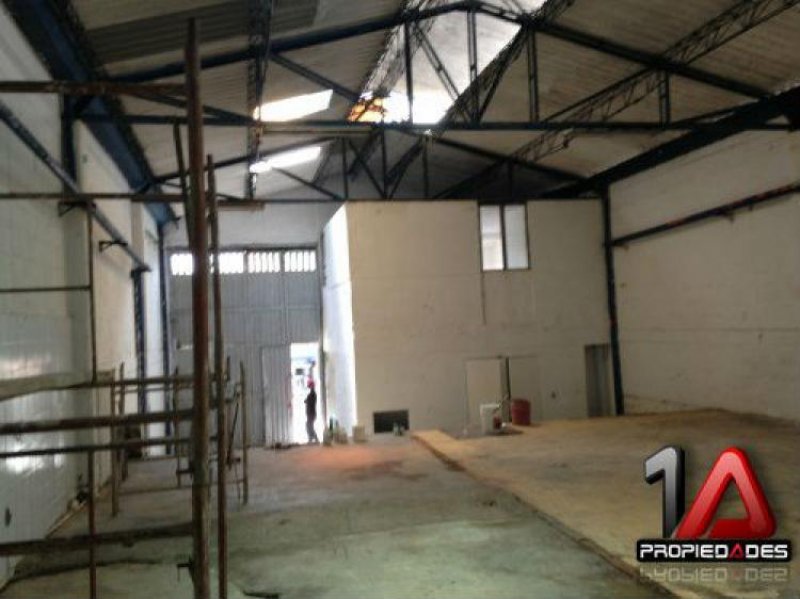 Foto Bodega en Arriendo en La Estrella, Antioquia - $ 3.600.000 - BOA56031 - BienesOnLine