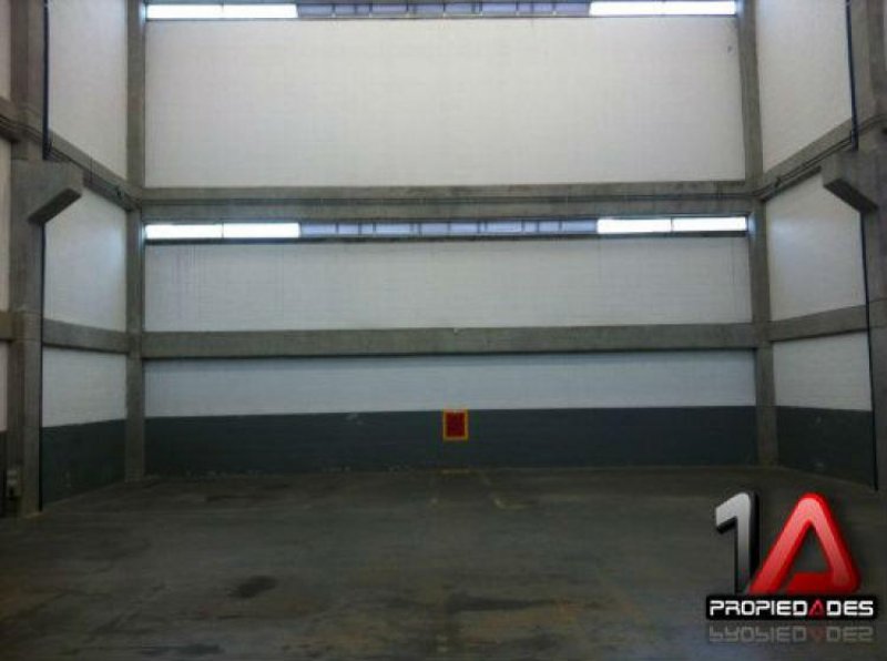 Foto Bodega en Arriendo en La Estrella, Antioquia - $ 8.000.000 - BOA56089 - BienesOnLine