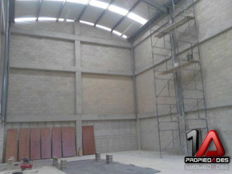 Foto Bodega en Arriendo en La Estrella, Antioquia - $ 3.600.000 - BOA56035 - BienesOnLine