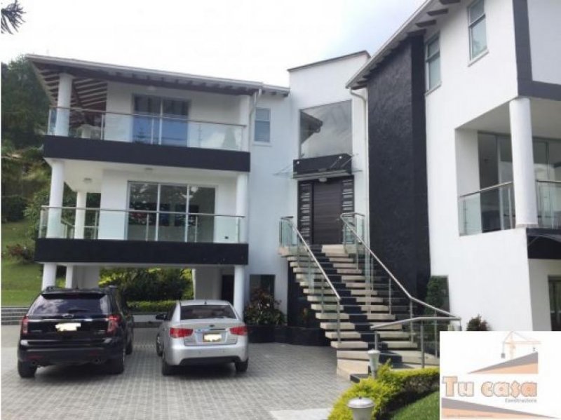 Foto Casa en Venta en Sabaneta, Antioquia - $ 1.750.000.000 - CAV149421 - BienesOnLine