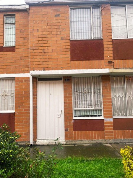 Foto Casa en Venta en Quintas de la Pradera, Fontibón, Bogota D.C - $ 140.000.000 - CAV197324 - BienesOnLine