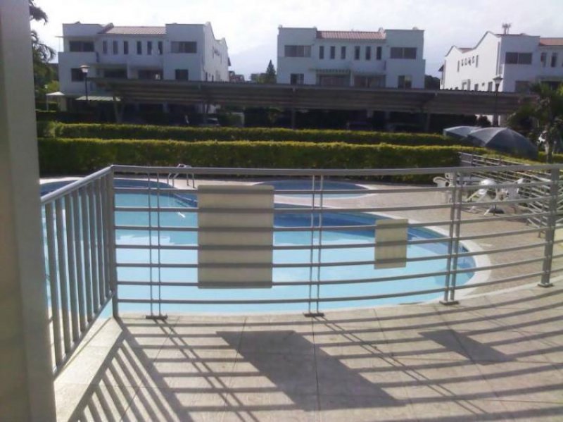 Foto Casa en Venta en CIUDAD JARDIN, Cali, Valle del Cauca - $ 450.000.000 - CAV97665 - BienesOnLine