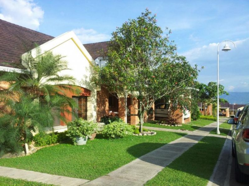 Foto Casa en Venta en RUITOQUE CONDOMINIO, Floridablanca, Santander - $ 1.200.000.000 - CAV140751 - BienesOnLine