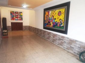 CASA EN VENTA EN DUITAMA BOYACA CON 7 ALCOBAS
