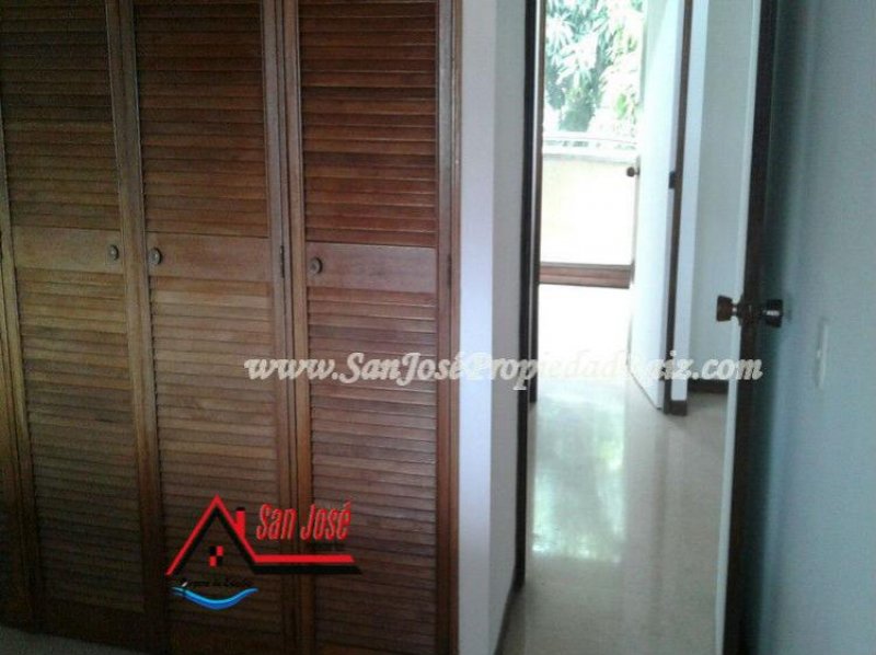 Foto Casa en Venta en Envigado, Antioquia - $ 450.000.000 - CAV117621 - BienesOnLine