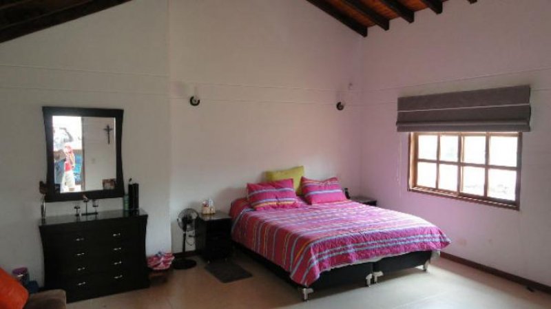 Foto Casa en Venta en Los Colegios, Rionegro, Antioquia - $ 340.000.000 - CAV91437 - BienesOnLine