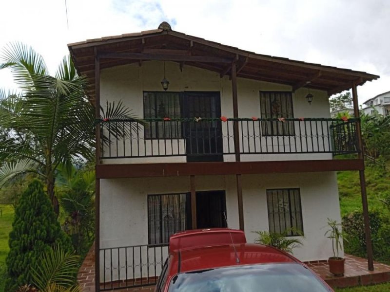 Casa lote con vivienda y terreno