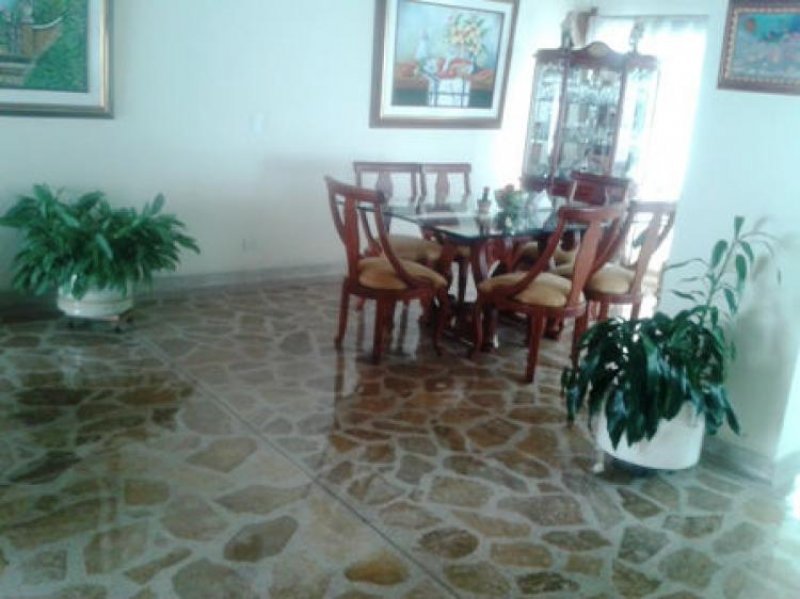 Foto Casa en Venta en simon bolivar, Medellín, Antioquia - $ 450.000.000 - CAV168127 - BienesOnLine