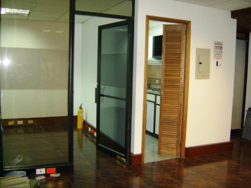 Foto Oficina en Venta en Medellín, Antioquia - $ 362.000.000 - OFV33646 - BienesOnLine
