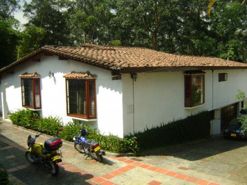 Foto Casa en Venta en Medellín, Antioquia - $ 1.550.000.000 - CAV42131 - BienesOnLine