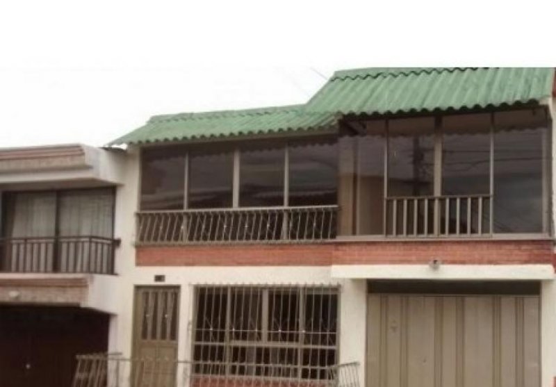 Foto Casa en Venta en SUR DE ARMENIA, Armenia, Quindío - $ 195.000.000 - CAV127789 - BienesOnLine
