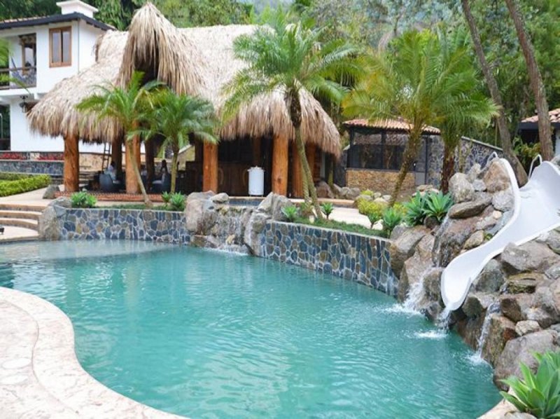 Foto Finca en Arriendo en Envigado, Antioquia - FIA166031 - BienesOnLine