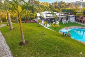 Finca hotel en venta en Guarne, vereda Chaparral – lista para operar