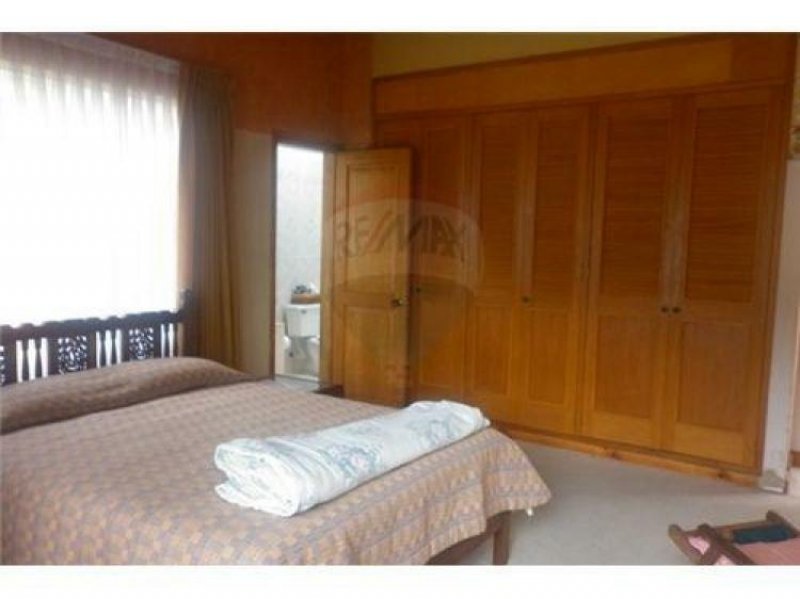 Foto Casa en Venta en Bella Suiza, Bogotá, Bogota D.C - $ 1.400.000.000 - CAV33931 - BienesOnLine