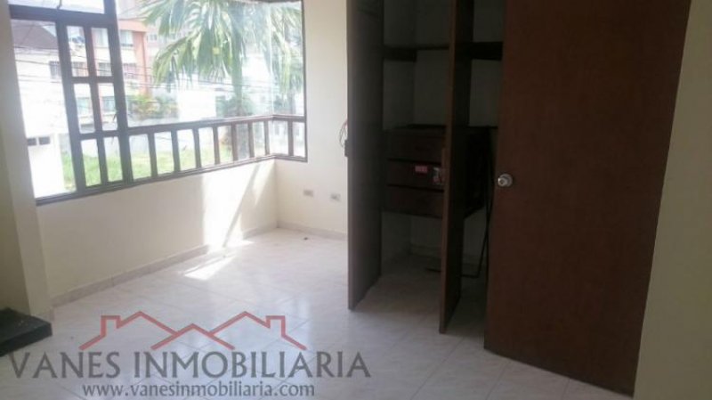Foto Casa en Venta en Caudal, Villavicencio, Meta - $ 450.000.000 - CAV95313 - BienesOnLine