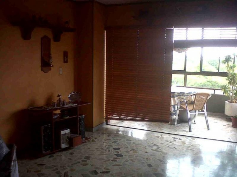 Foto Apartamento en Arriendo en Cali, Valle del Cauca - $ 700.000 - APA46703 - BienesOnLine