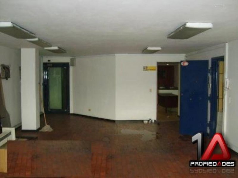 Foto Bodega en Arriendo en CENTRO, Medellín, Antioquia - $ 700.000 - BOA3497 - BienesOnLine