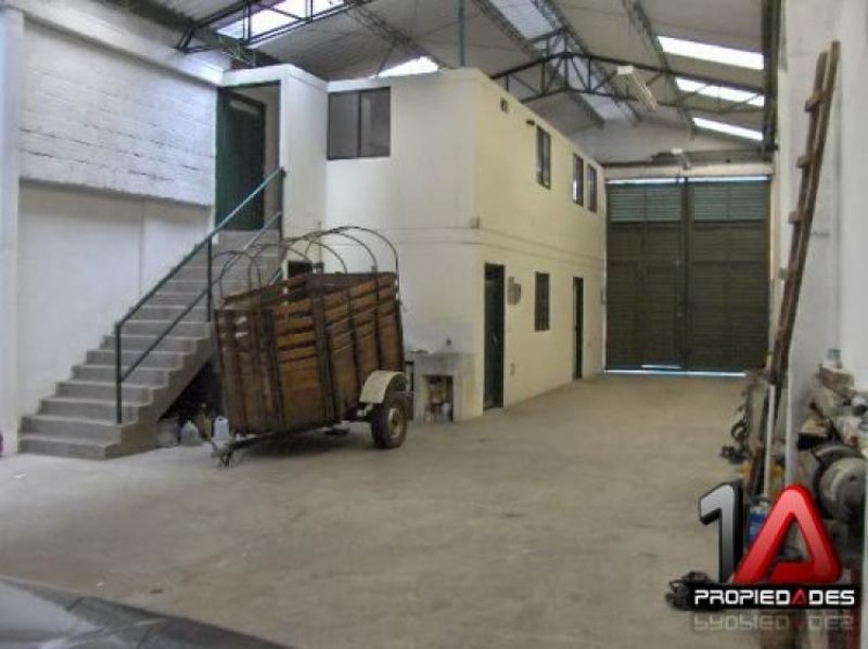Foto Bodega en Arriendo en BELEN, Medellín, Antioquia - $ 3.500.000 - BOA3518 - BienesOnLine