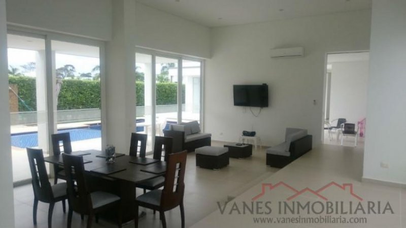 Foto Casa en Venta en Baru, Villavicencio, Meta - $ 1.200.000.000 - CAV101546 - BienesOnLine