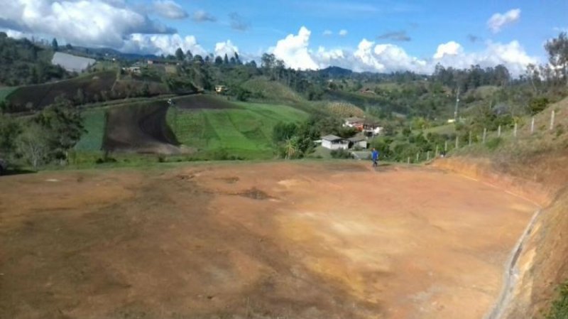 Foto Lote en Venta en San Vicente, Antioquia - $ 240.000.000 - LOV136678 - BienesOnLine