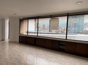 OFICINA EN VENTA CENTRO MEDELLIN