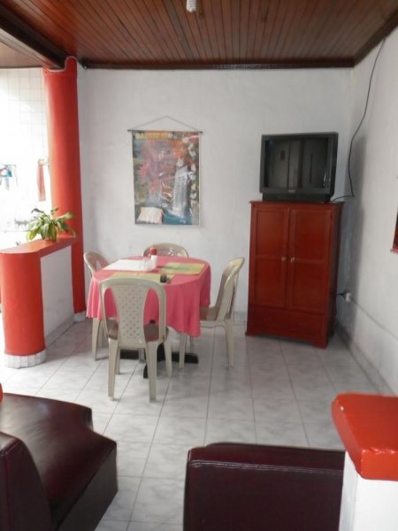Foto Casa en Venta en Prado Centro, Medellín, Antioquia - $ 270.000.000 - CAV37851 - BienesOnLine
