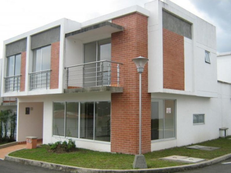 Foto Casa en Venta en Armenia, Quindío - $ 240.000.000 - CAV22090 - BienesOnLine