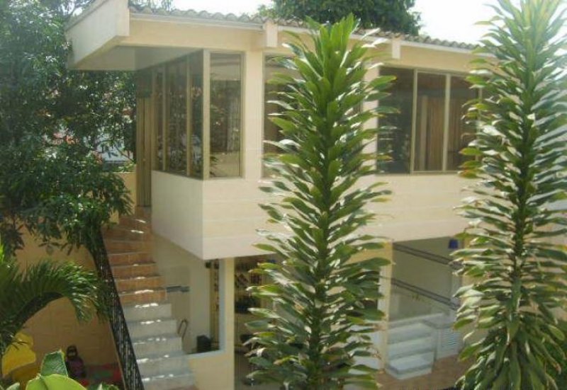Foto Casa en Venta en Armenia, Quindío - $ 680.000.000 - CAV22194 - BienesOnLine