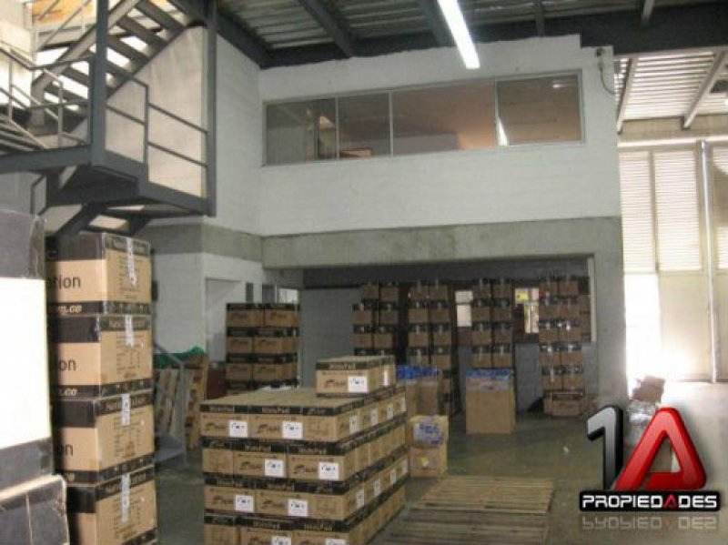 Foto Bodega en Arriendo en La Estrella, Antioquia - $ 11.037.000 - BOA56038 - BienesOnLine