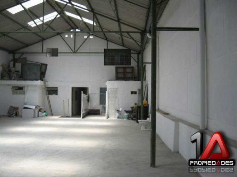 Foto Bodega en Arriendo en Envigado, Antioquia - $ 2.240.000 - BOA55228 - BienesOnLine