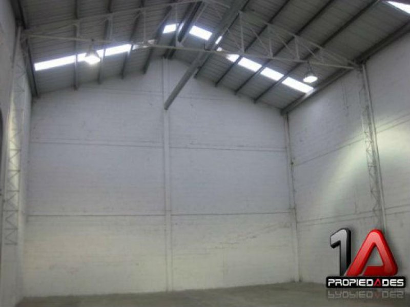 Foto Bodega en Arriendo en La Estrella, Antioquia - $ 4.620.000 - BOA56034 - BienesOnLine