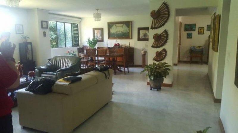 Foto Apartamento en Venta en El Poblado la Frontera, Medellín, Antioquia - $ 550.000.000 - DEV146180 - BienesOnLine