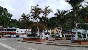 Se vende, arrienda o permuta Casa en Felidia, Valle – cerca al Saladito