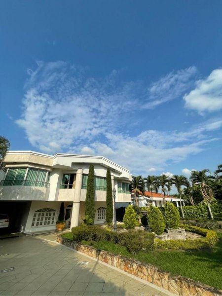 Casa en Venta en Ciudad Jardin Cali, Valle del Cauca